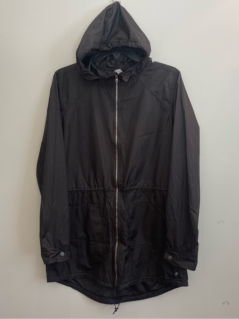 Apana Jacket Women’s L Black Hooded Packable Windbreaker Jacket